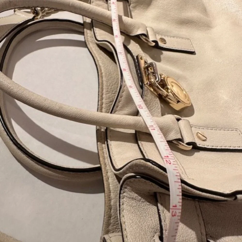 Michael Kors Large Cream Leather Tote – Gold Hardware Classic Shoulder Bag - Picture 16 of 16